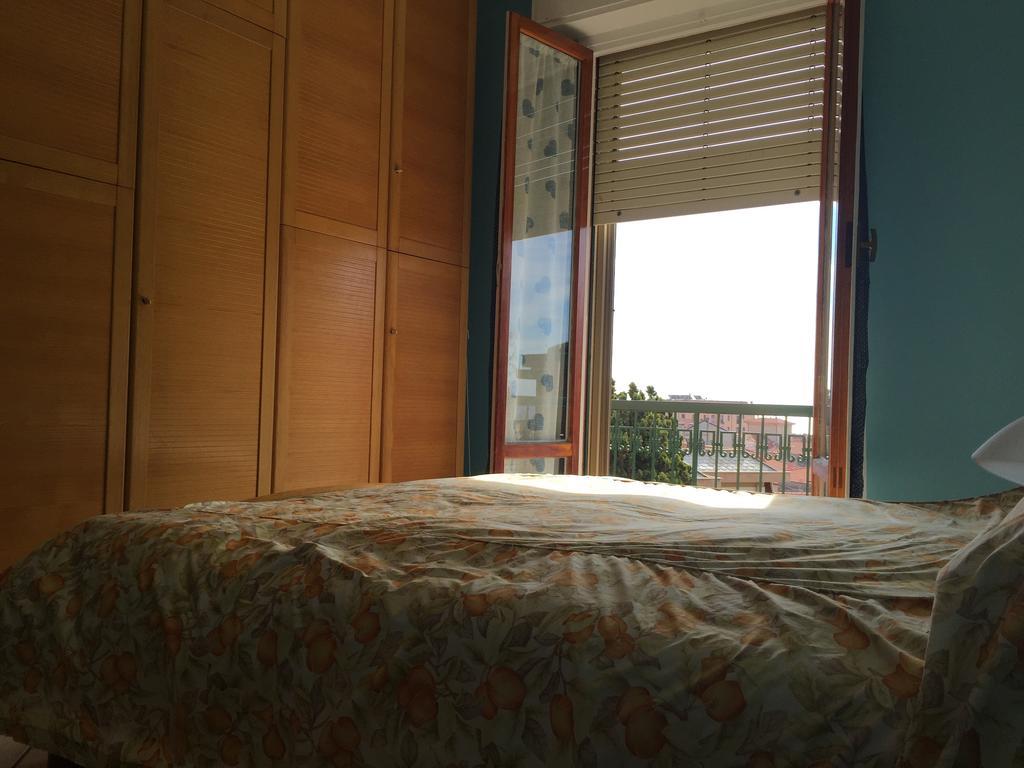 Vacanze A Finale Ligure Bilik gambar