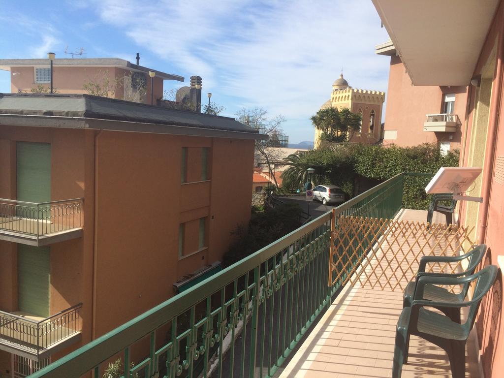 Vacanze A Finale Ligure Bilik gambar