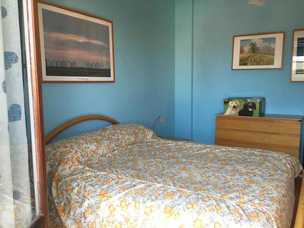 Vacanze A Finale Ligure Bilik gambar